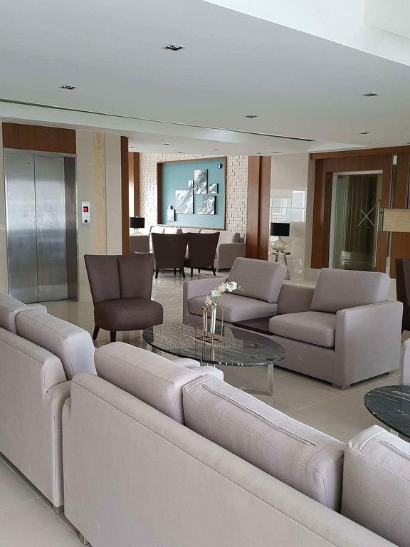 Studio Unit At The Breeze Residences Manila Ngoại thất bức ảnh