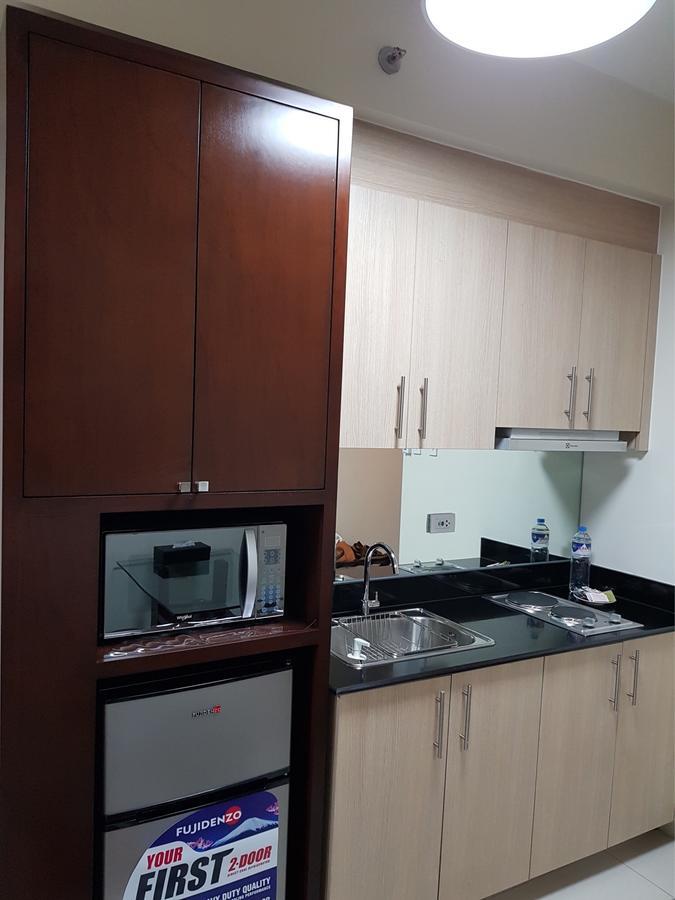 Studio Unit At The Breeze Residences Manila Ngoại thất bức ảnh