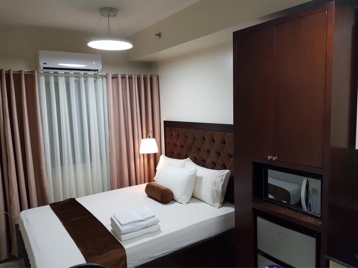 Studio Unit At The Breeze Residences Manila Ngoại thất bức ảnh